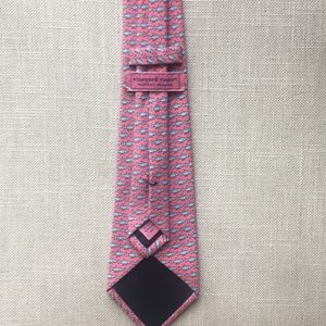 Vineyard Vines boys necktie
